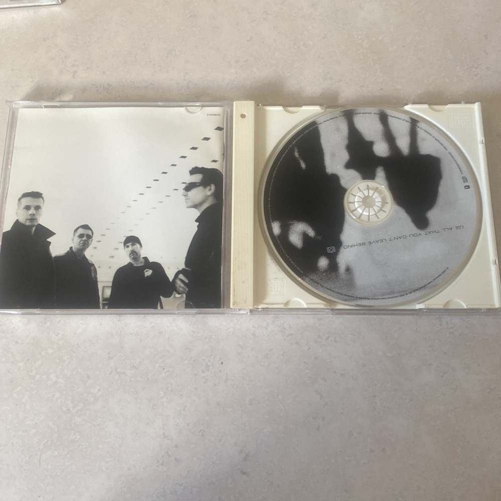 6 U2 CDs - Picture 7 of 13